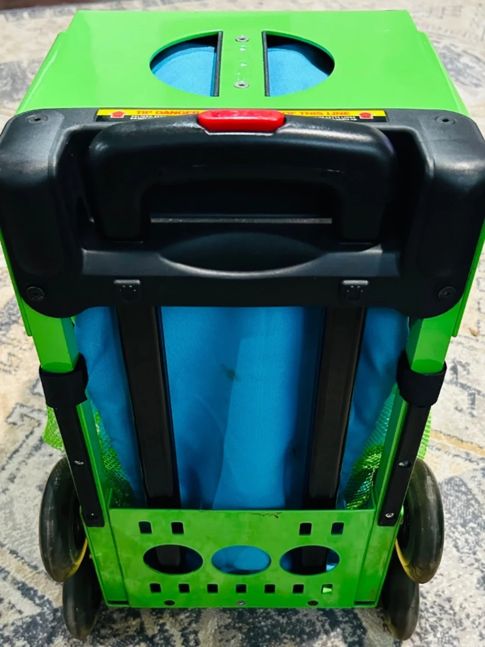 **NFS** ZUCA Sport Rolling Bag